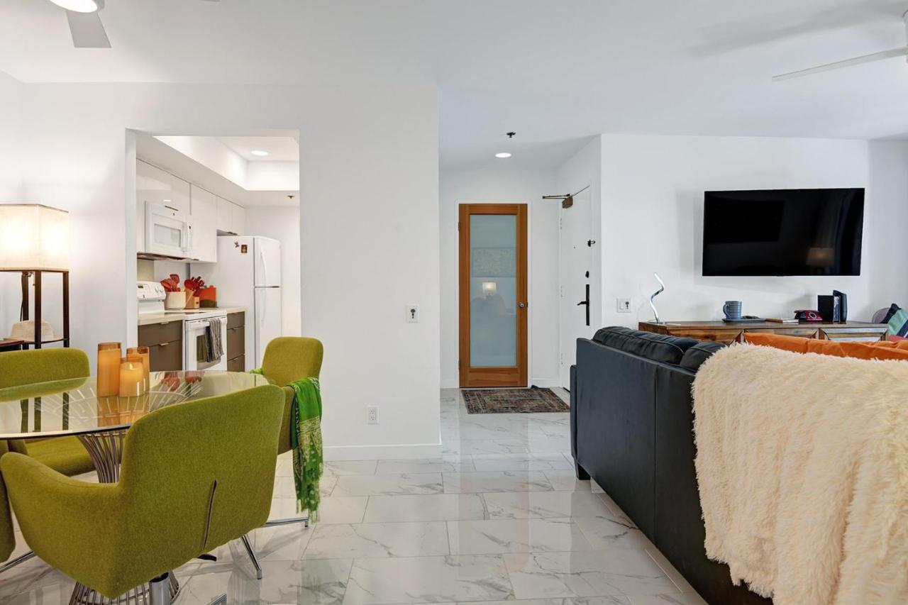 Modern Plaza Villas Oasis Палм Спринг Екстериор снимка